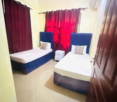 Dar es Salaam Cama Y Desayuno | Affordable pearl Lulu Apartments with Fast WiFi