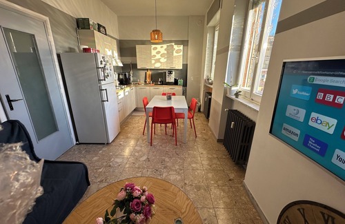 Murazzano Apartamento | Affordable penthouse apartment with panoramic views. Good kitchen and bedroom