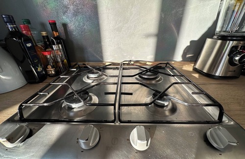 Murazzano Apartamento | Affordable penthouse apartment with panoramic views. Good kitchen and bedroom