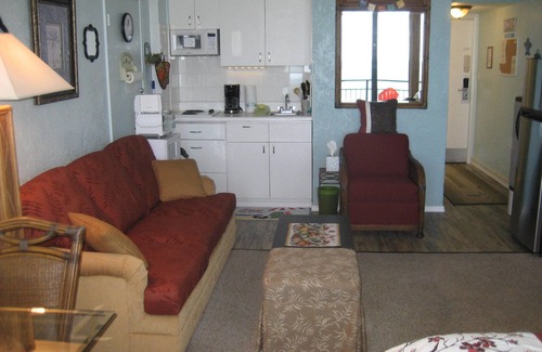 Daytona Beach Shores Apartamento | Frente al mar Estudio (increíbles vistas) - ofertas en reserva de la caída Reservar ahora.