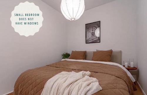 Katarina-Sofia Apartamento | Affordable stay in creative SoFo - construction work