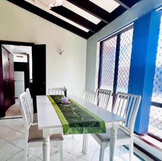 Booragoon Casa | Affotable Relocation FIFO Long Term Queen Bedroom Near City Fremantle Sawn River