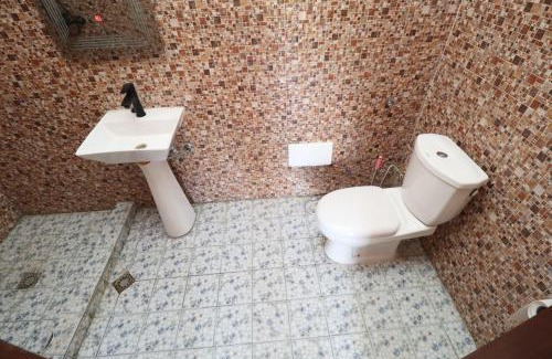 Kribi Apartamento | AfriqPnB RF2 Chambre Mvog Ekoussou avec Piscine