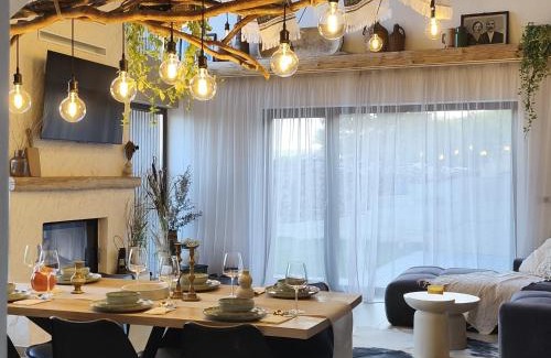 Vulcan Chalet De Esquí | Aftăr Hills