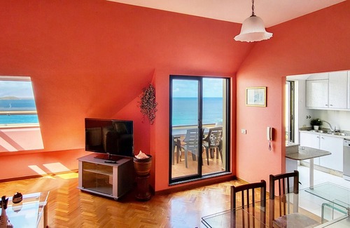 Malpica de Bergantinos Apartamento | AG Piso Dúplex A Terraciña de Malpica 1ª línea mar