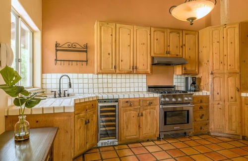 Desert Club Estates Casa | Hermosa propiedad inmobiliaria española en 1/2 Acre