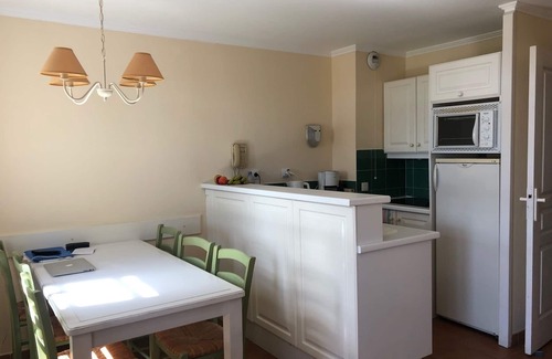 Le Dramont Apartamento | Agay/Rivages du Lac/Apartment 4-5 pers/superb sea view/pool/wifi/climate