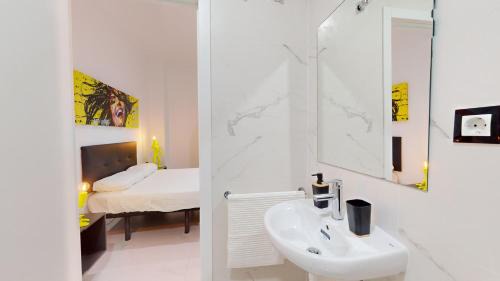 Caleta de Velez Apartamento | Agd Living 1