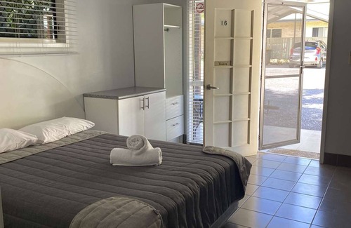 Agnes Water Hotel | Agnes palms motel