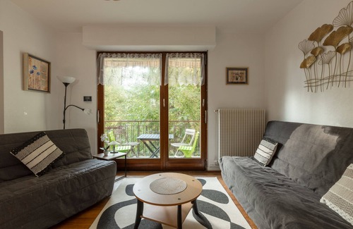 Schiltigheim Apartamento | Agréable Appartement de 3 Pièces et Balcon Avec vue sur le Parc