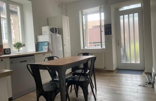 Chagny Apartamento | Agréable gîte au coeur du centre ville 4 personnes