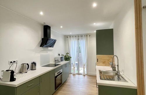 Le Muy Casa | Casa-Familiar-Baño en la habitacion-Vista al Jardín