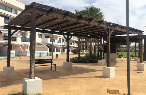 Retamar Apartamento | Agradable apartamento "La Pita" ideal para familias, con todos los servicios
