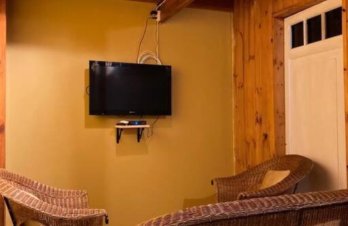 Isla Negra Casa | Agradable casa con gran patio y cercana a la playa