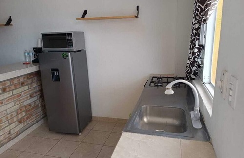 Tehuacan Casa | Hermoso Depto. Semi equipado con pantalla de 55" incluye todos los servicios.