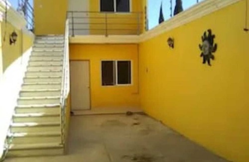 Tehuacan Casa | Hermoso Depto. Semi equipado con pantalla de 55" incluye todos los servicios.
