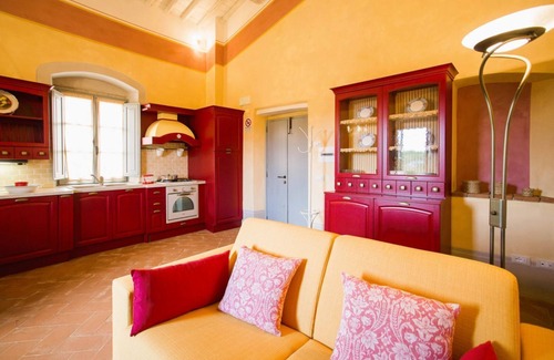 Castiglion Fibocchi Apartamento | Agriturismo San Pietro Appartamento Papavero