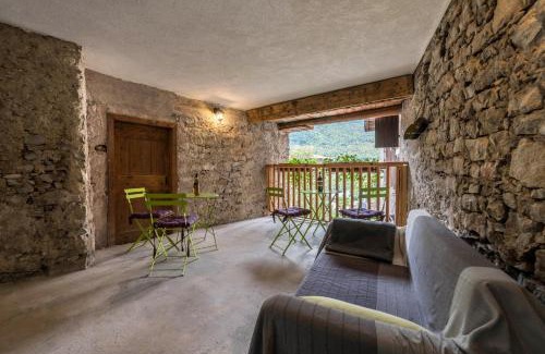 Canale di Tenno Apartamento | Agriturismo Al Gallo Nero Rosso