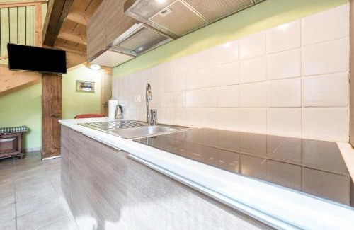 Canale di Tenno Apartamento | Agriturismo Al Gallo Nero Verde