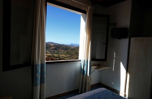 Posada Otro | Agriturismo Irghitula