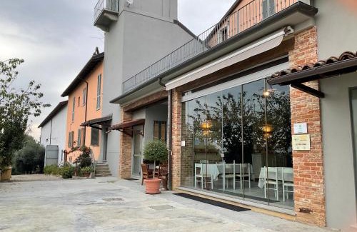 San Martino di Rosignano Monferrato Casa | Agriturismo Le Tre Rose - Cantina Zanello