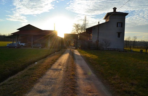 Oleggio Casa | Agriturismo La Farazzina