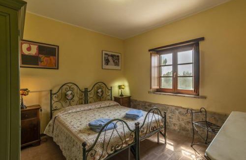 Magione Casa | Agriturismo Le Case Rosse di Montebuono