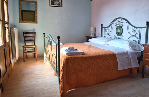Volterra Otro | Agriturismo Pompilia