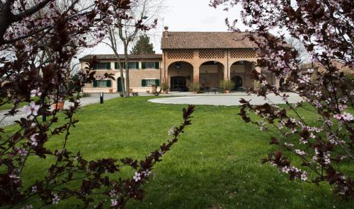 Besenzone Casa | Agriturismo Tenuta Casteldardo