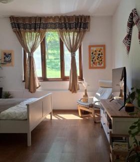 Bucuresci Casa | Agroturism Sesuri 151