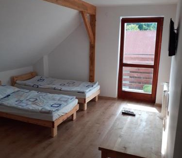 Krzyzowka Casa | Agroturystyka Izby