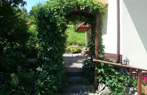 Niedzwiedz Casa | Agroturystyka Zagroda