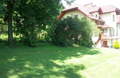 Niedzwiedz Casa | Agroturystyka Zagroda