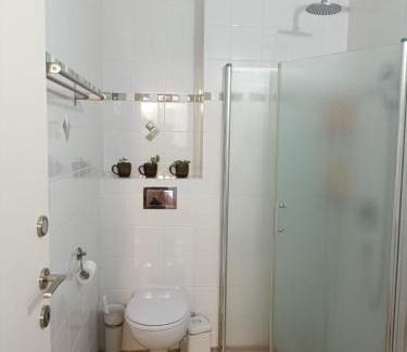 Lehavot HaBashan Casa | AguaLife - A private room with private shower