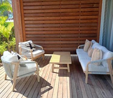 Pointe Aux Piments Apartamento | AH-10 - Luxury 3 BR Beach Apartment in typical island village by Althea
