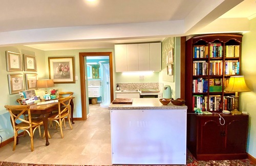 Nelson Cama Y Desayuno | Ah House Nelson City B&B