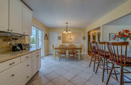 Huddleston Casa | Casa de vacaciones frente al lago de 5 dormitorios y 3 baños en Smith Mountain Lake - para 10 personas