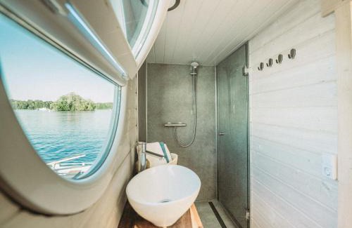 Werder Alquiler De Eote | AhoiWerder Hausboot Havelzauber führerscheinfrei
