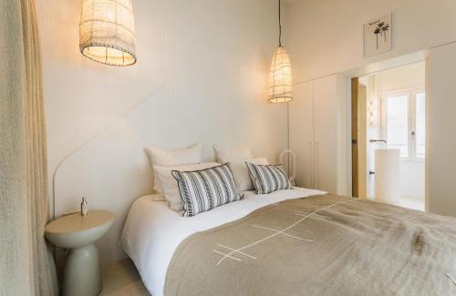 Biarritz Casa | aÏA KEYWEEK Quiet town house