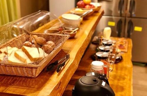 Yudanaka Shibu Onsen Cama Y Desayuno | AIBIYA