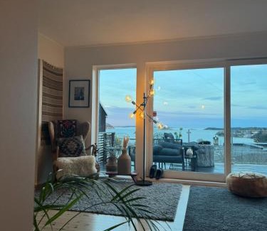 Kristiansand Apartamento | Aid og Svein’ s sentrumsnære panorama hjem