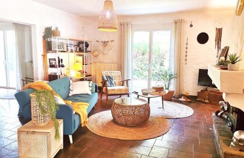 Azur Casa | AigaSurfHouse
