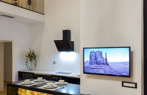 Kalamata Apartamento | Aigli Seafront Loft-Bespoke Design Gem