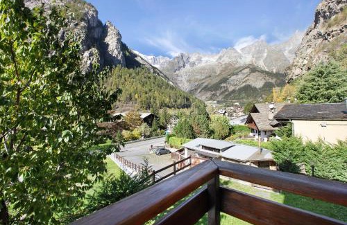 Courmayeur Apartamento | Aiguille Noire La Maison de Courma