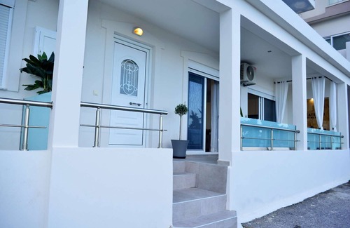 Koskinou Apartamento | Aikaterini Lever Du Soleil: a unique accommodation choice in Koskinou village.