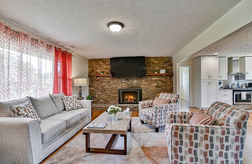 Asheville Casa | Aiken Rd - 6 BR - hot tub and game room