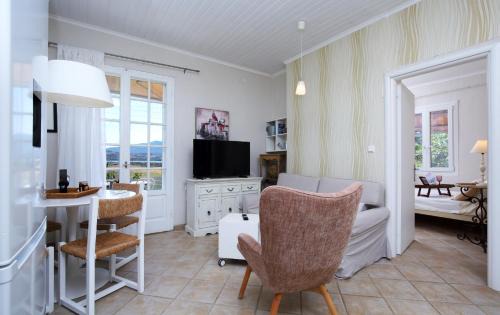 Kariotai Casa | Ailanto
