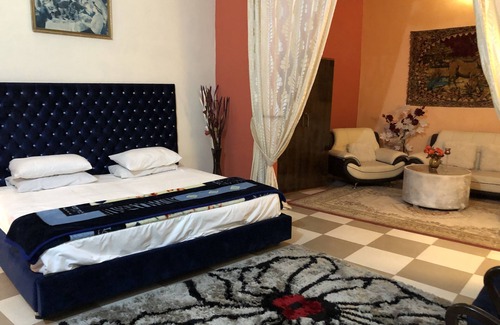 Multan Casa | Aimys Villa Guest House