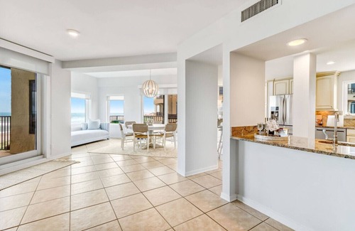 Fernandina Beach Apartamento | AIP Resort ,Unique Oceanfront Penthouse,Panoramic View, Elegantly Renovated,
