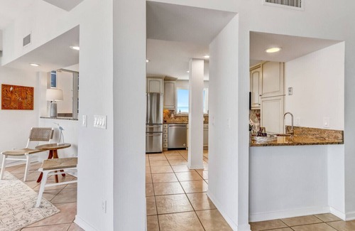 Fernandina Beach Apartamento | AIP Resort ,Unique Oceanfront Penthouse,Panoramic View, Elegantly Renovated,